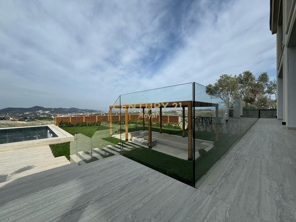 Affittasi villa moderna vicino a Rolling Hills,
