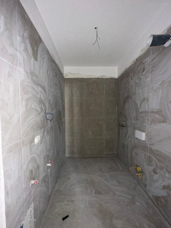 Shitet Apartament 2+1 në Paskuqan