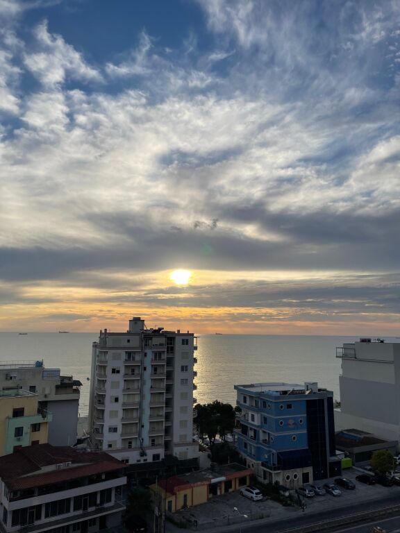 Apartament me qera- Shkembi i Kavajes