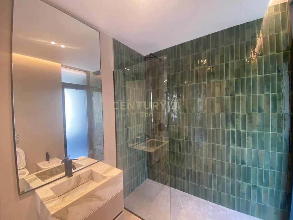 JEPET APARTAMENT 2+1+2T + POST PARKIMI, ME PAMJE DETI PER QERA TEK RESIDENCA "WHITE HILL"!!