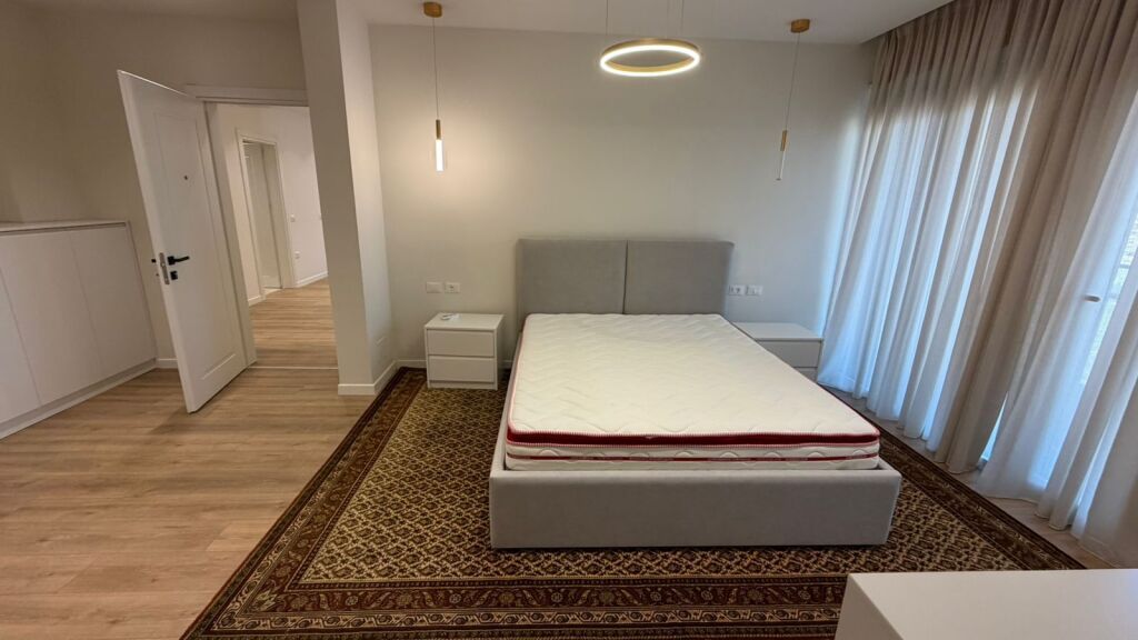 Qera,Apartament 2+1+Post Parkimi, Kompleksi Olimpik, Tiranë.