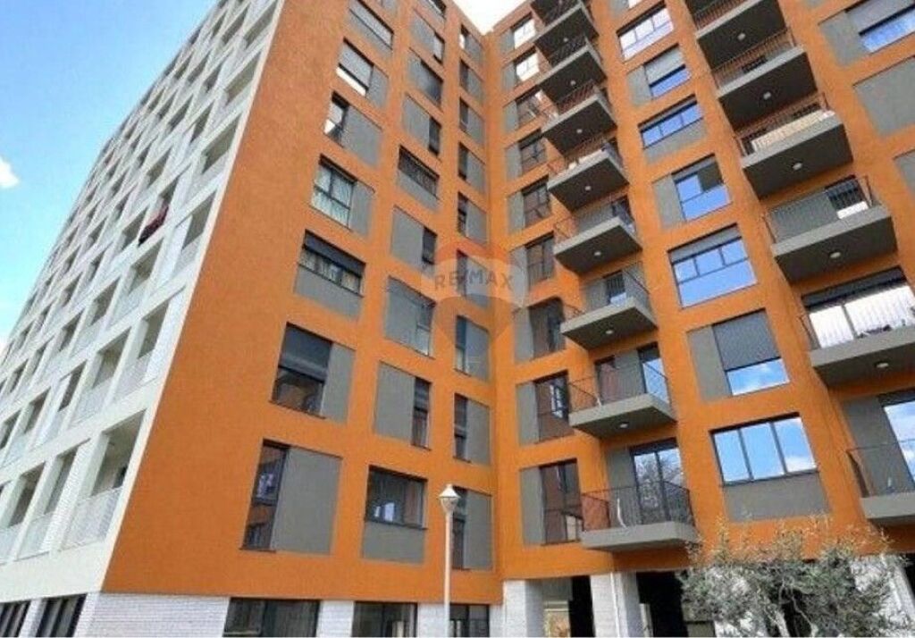 Apartament - Për Shitje - Rruga Kongresi I Manastirit, Tiranë(ID: 530471002-1385)