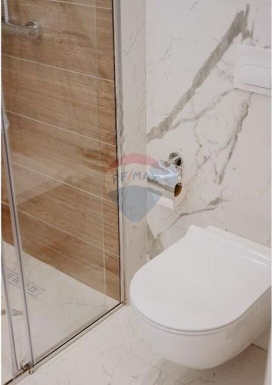 Apartment - For Rent - Myslym Shyri, Tirana