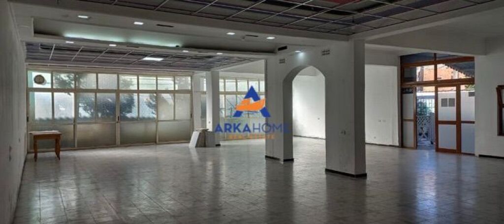 AFFITTASI MAGAZZINO "VICINO AL NUOVO BOULEVARD" 900 EURO NETTI