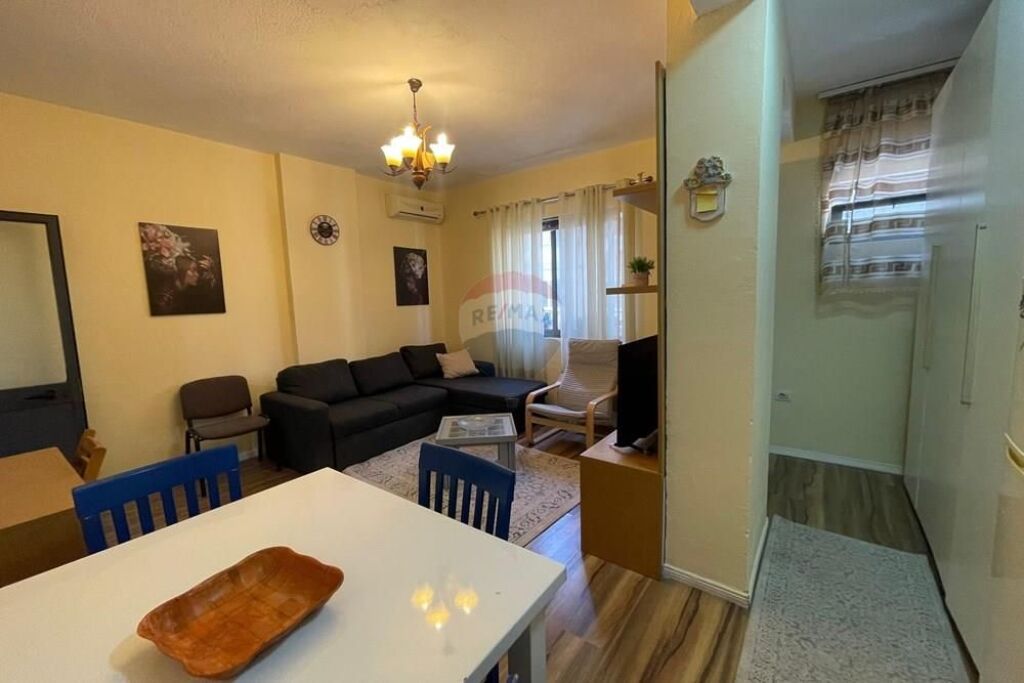Studio apartment for sale, fully furnished opposite Delijorgji!