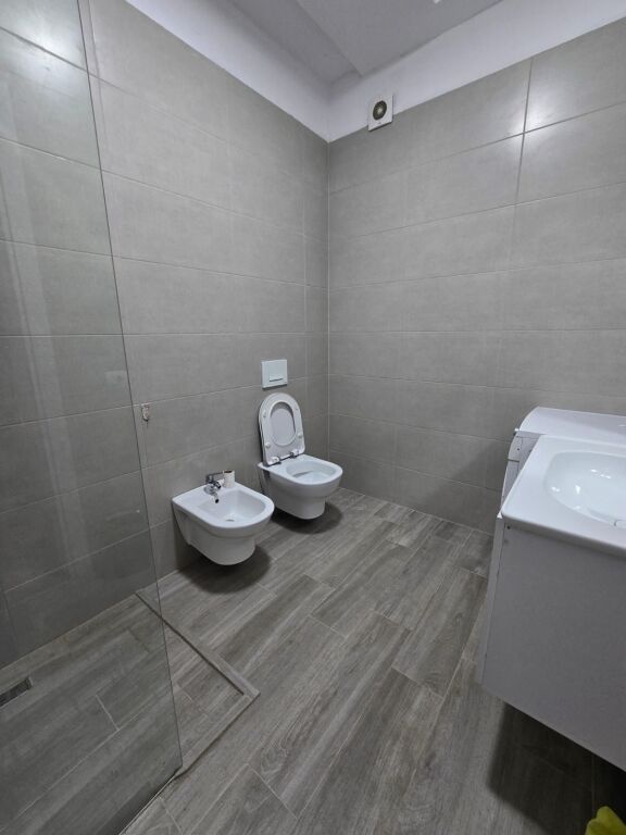 Jepet me qira 2+1+2 Fusha e Aviacionit 700€