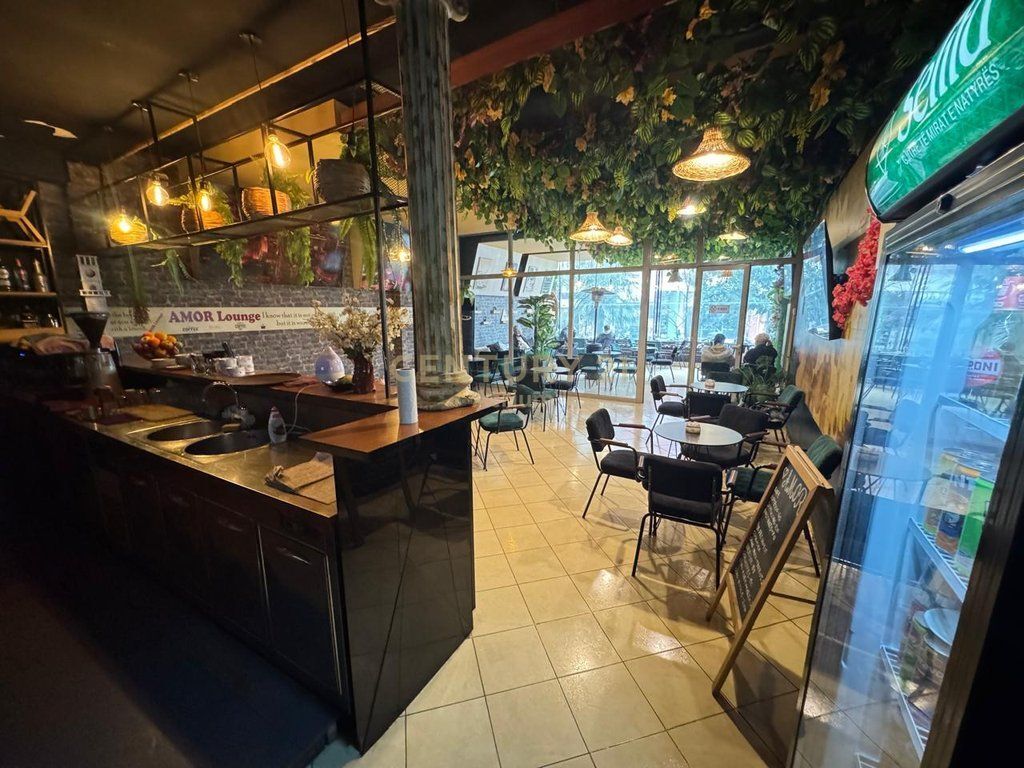 Proprietà in vendita vicino al ristorante Fresku Tirana - 266.000€ | 116,4m²