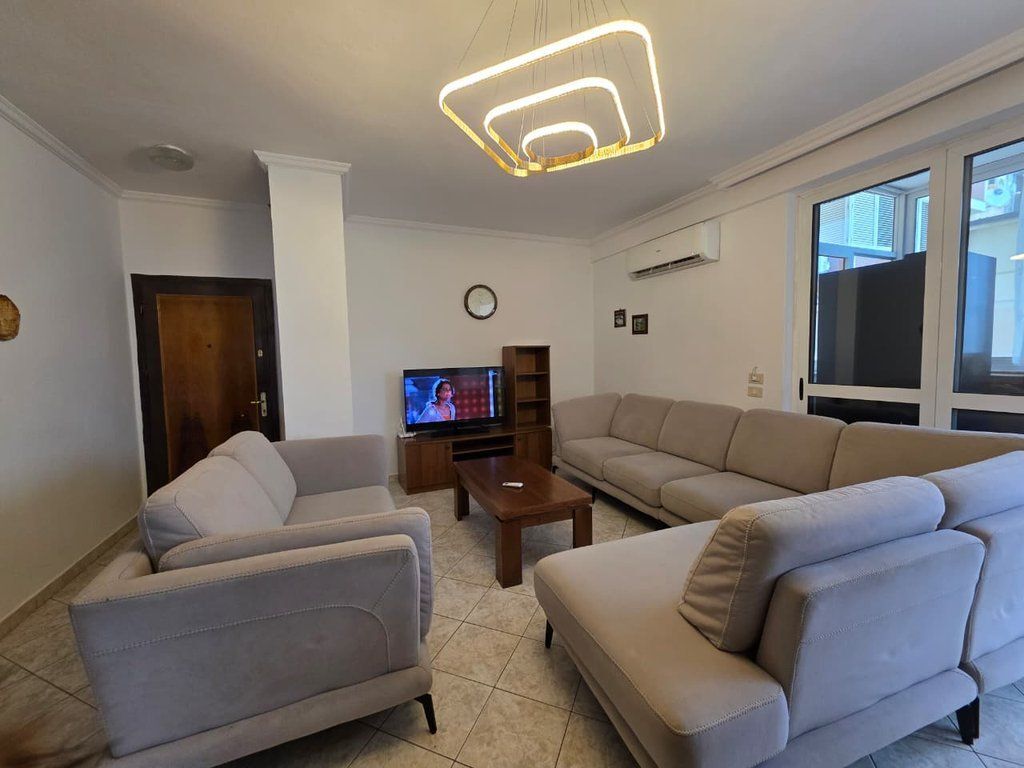 Rent, Apartment 3+1+2, Siri Kodra Street, Tirana