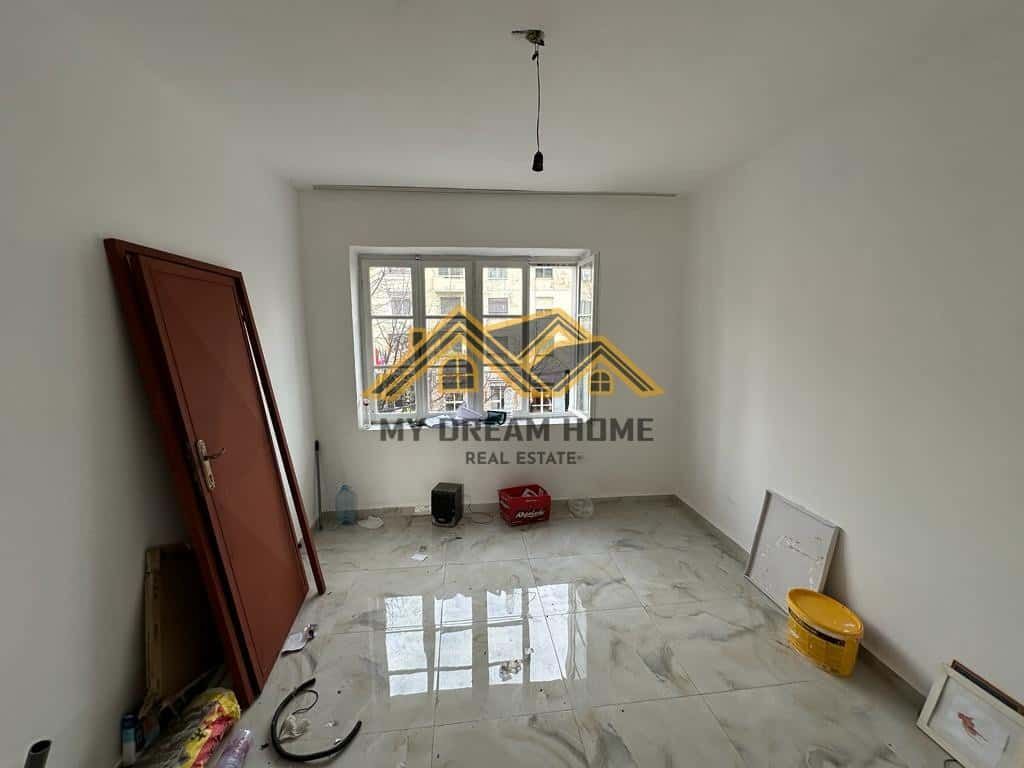 SHITET GARSONIERE TEK PRANVERA