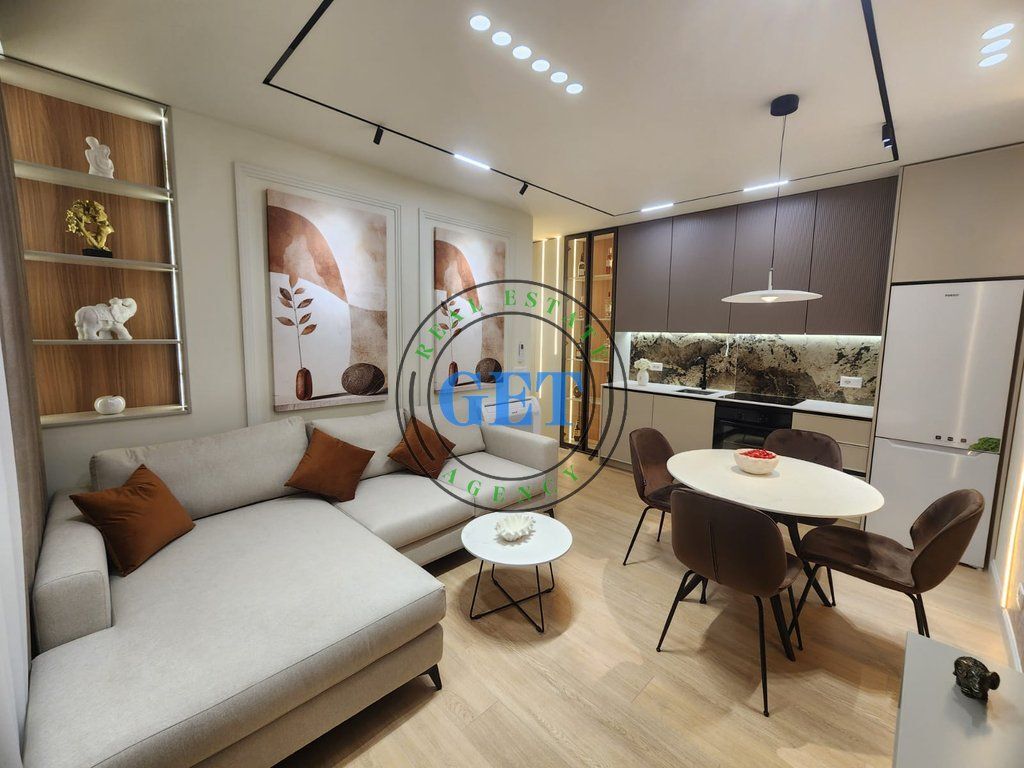 Shitet apartament 1+1 pranë Spar, Plazh,Durrës