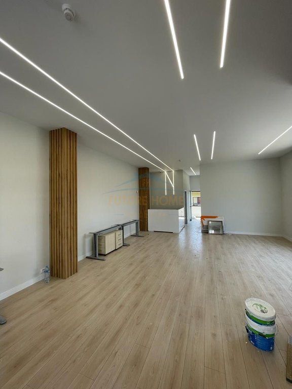 Rent, Business Premises, Paskuqan, Tirane.