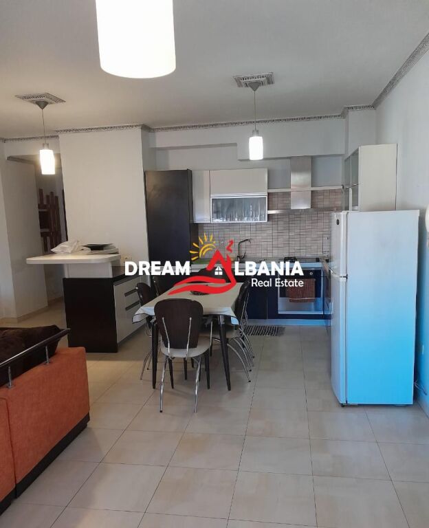 Apartament 2+1+2WC + 2 Ballkone për Qera tek Zogu i Zi (ID 42215508)