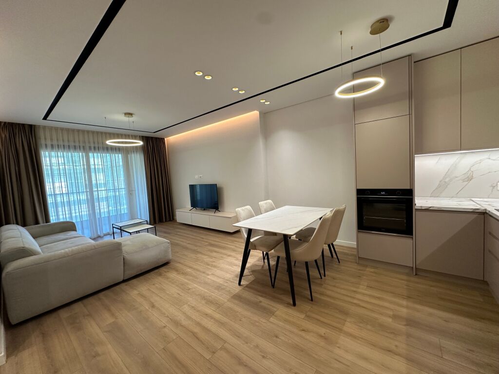 Qera 2+1+2 + Post parkimi,Rruga e Kosovareve Tirane.