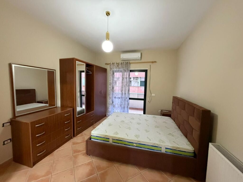 Apartment for rent - Center