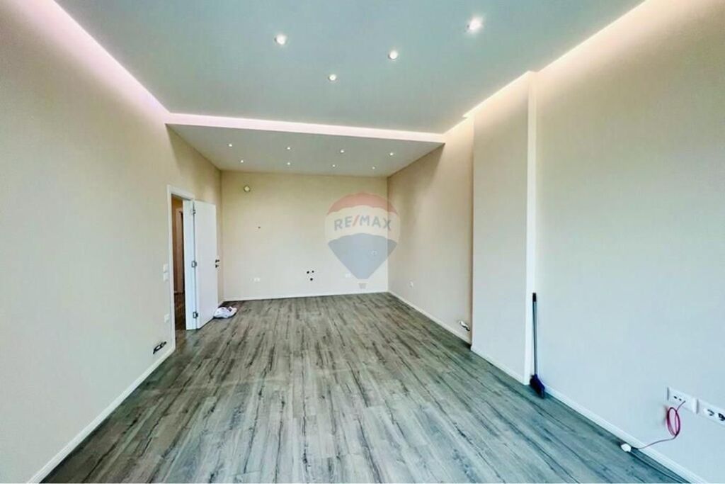 SHITET APARTAMENT 2+1+2 TEK SQUARE 21