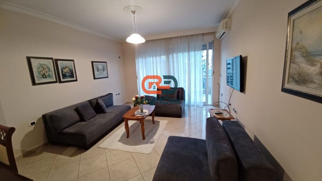 A Bllok, Appartamento 2+1+2 Con Spazi Ampi In Affitto!!!