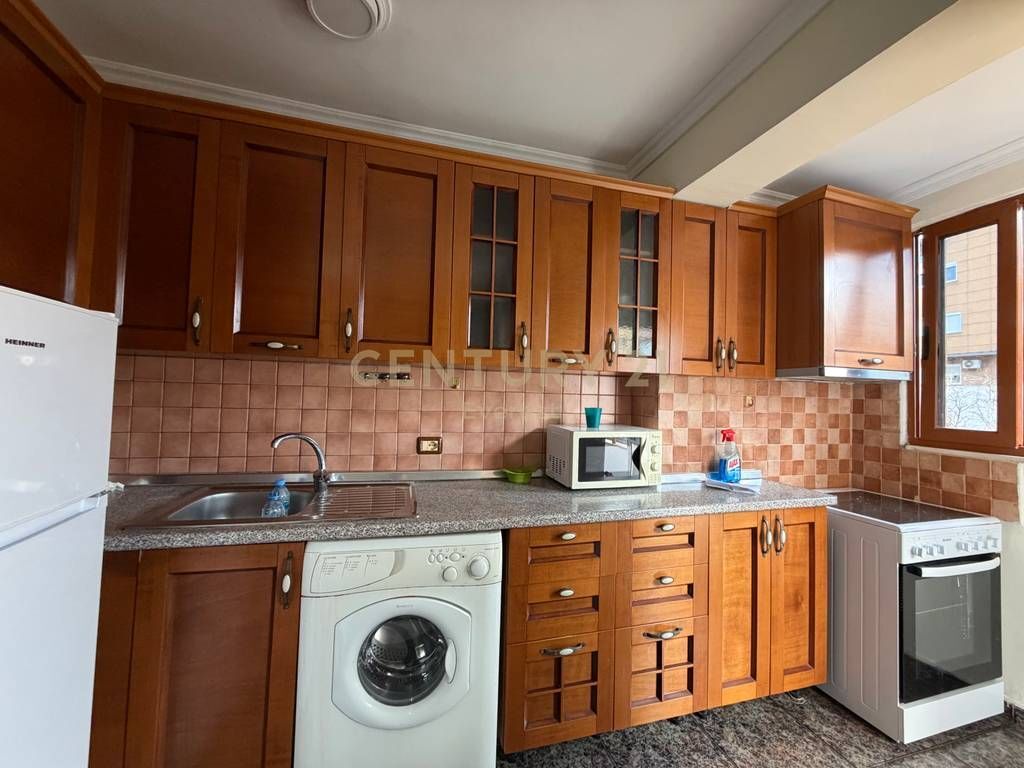 ISH PARKU, SHESIM APARTAMENT 1+1