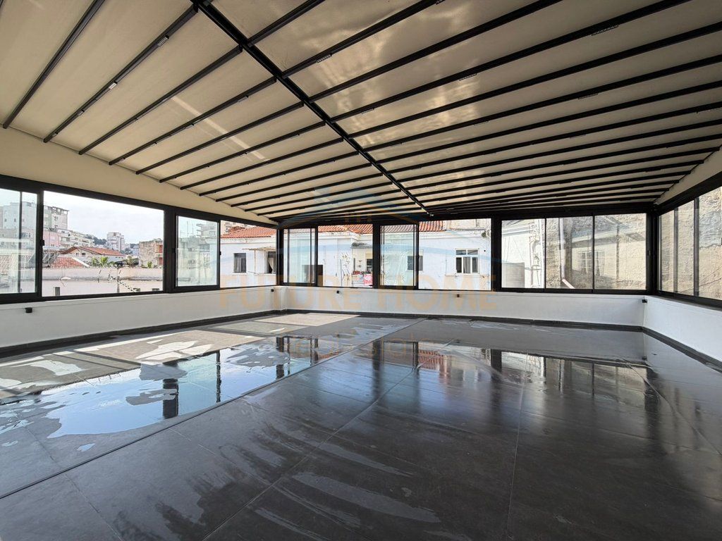 In vendita, Appartamento 2+1+2, Centro, Durazzo