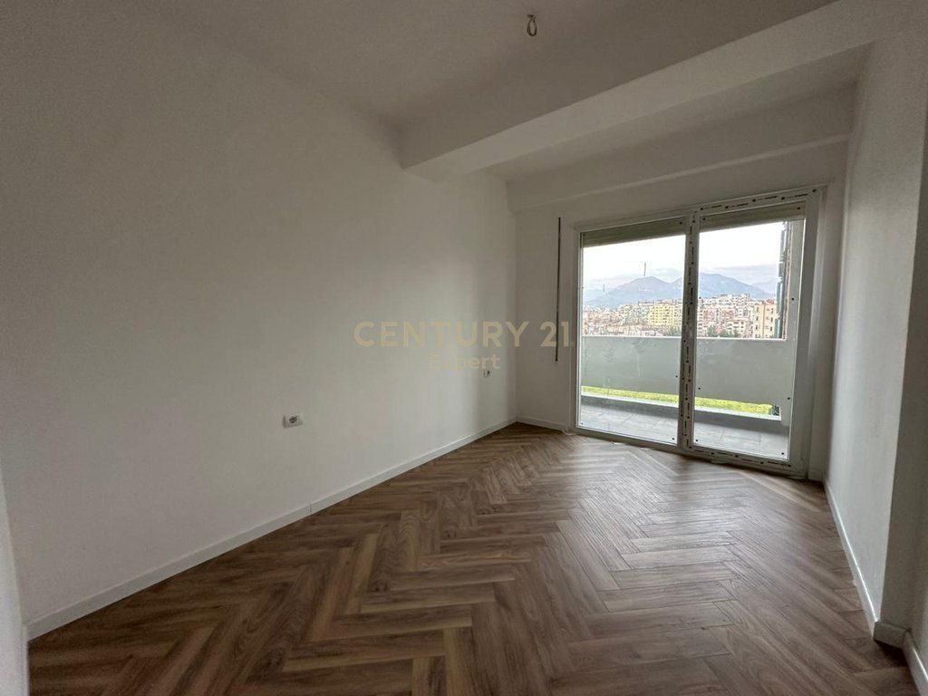 APARTMENT 1+1+PARKING SPACE FOR RENT AT GOLDEN PARK 3