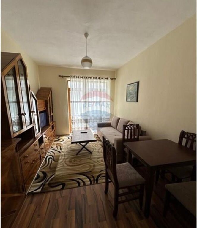 Apartament - Për Qira - Libri Universitar, Tiranë