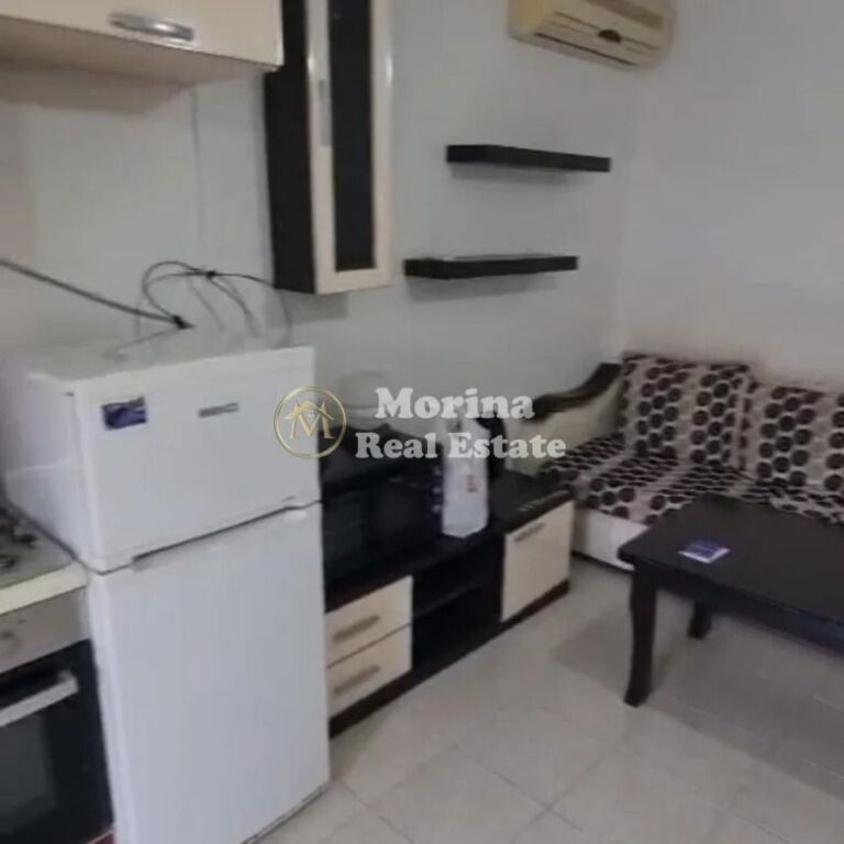 Qera | Shtëpi private 1 + 1 | PERBALLE INXHINIERISE SE NDERTIMIT | 350 €/muaj