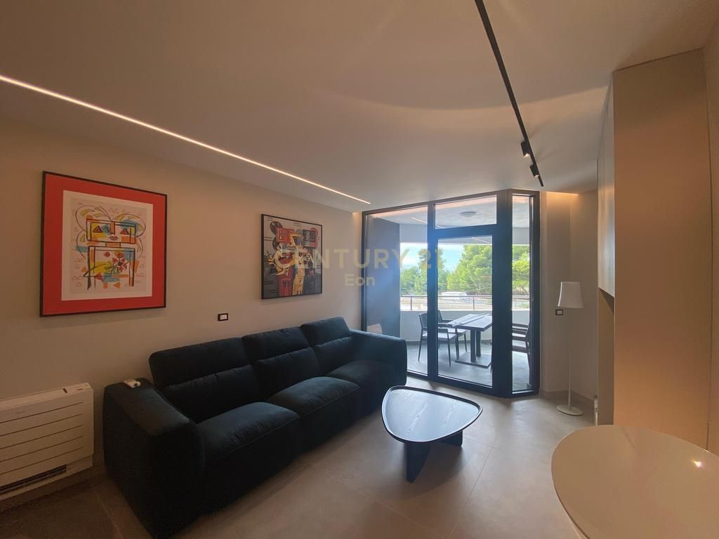 JEPET APARTAMENT 2+1+2T + POST PARKIMI, ME PAMJE DETI PER QERA TEK RESIDENCA "WHITE HILL"!!