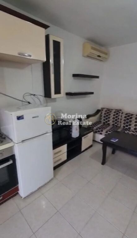 Qera | Shtëpi private 1 + 1 | PERBALLE INXHINIERISE SE NDERTIMIT | 350 €/muaj