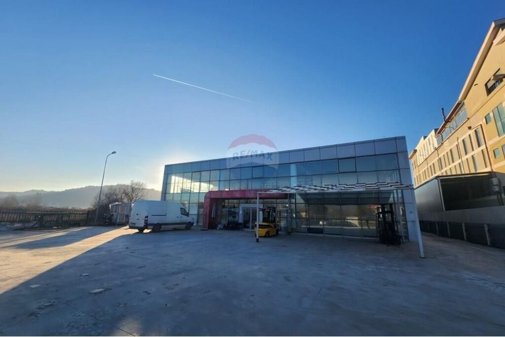 Magazine/Kapanon-Per Qira-Vore,Vore