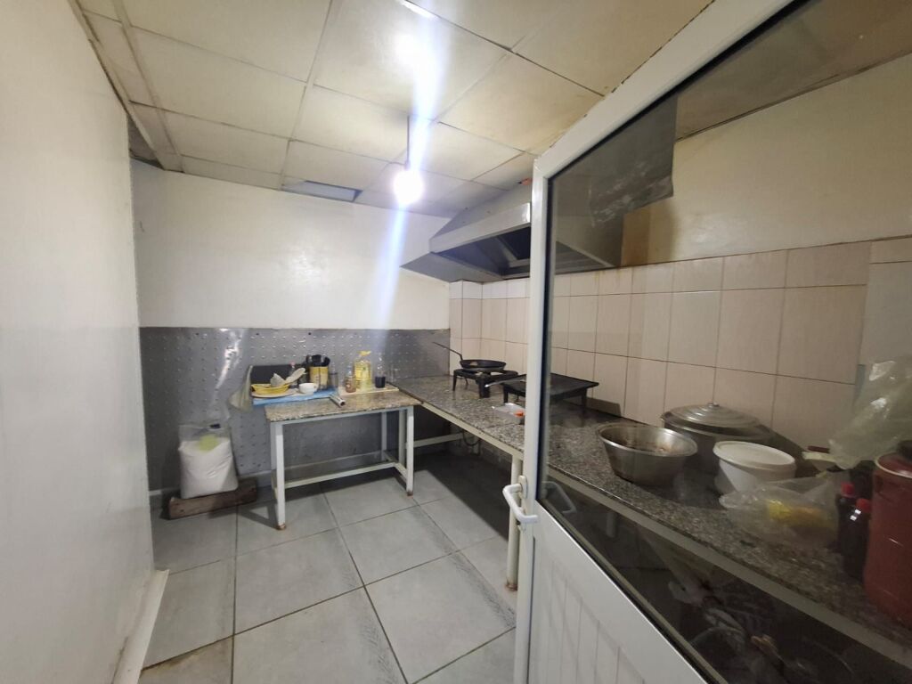 🏢 Ambient Biznesi në Shitje – Vlorë, pranë Shtëpisë së Oficerave