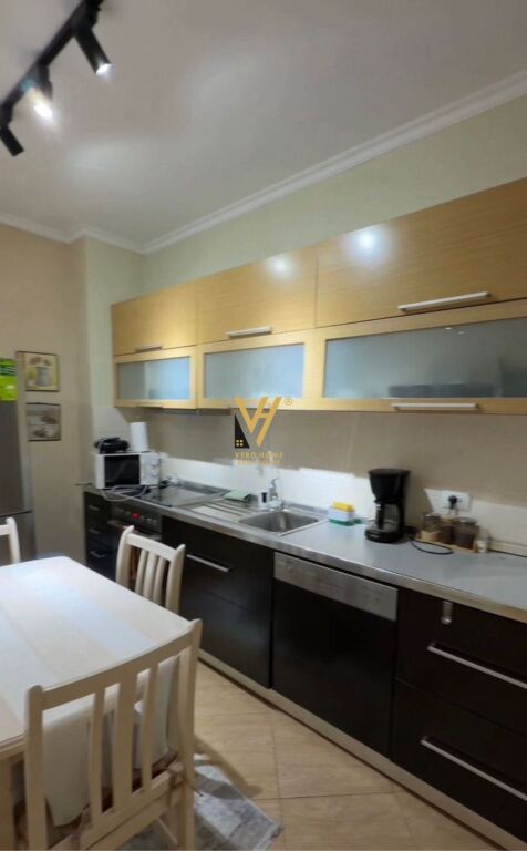 SHITET APARTAMENT 2+1+BLK TE FRESKU 133.000 EURO