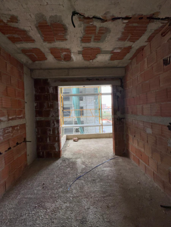 🏡 Shitet Apartament 1+1 – Viva Residence, Ish Parku, Rruga Javer Malo