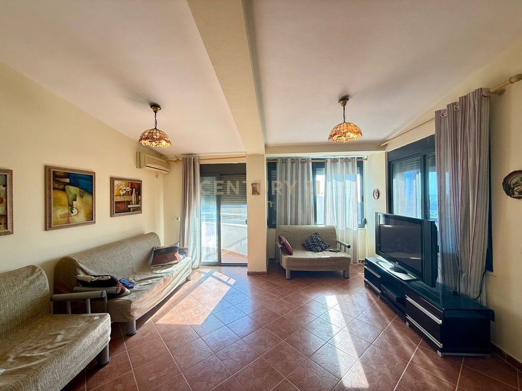 Shitet Papafingo me Pamje Deti, Golem - 160000€ !