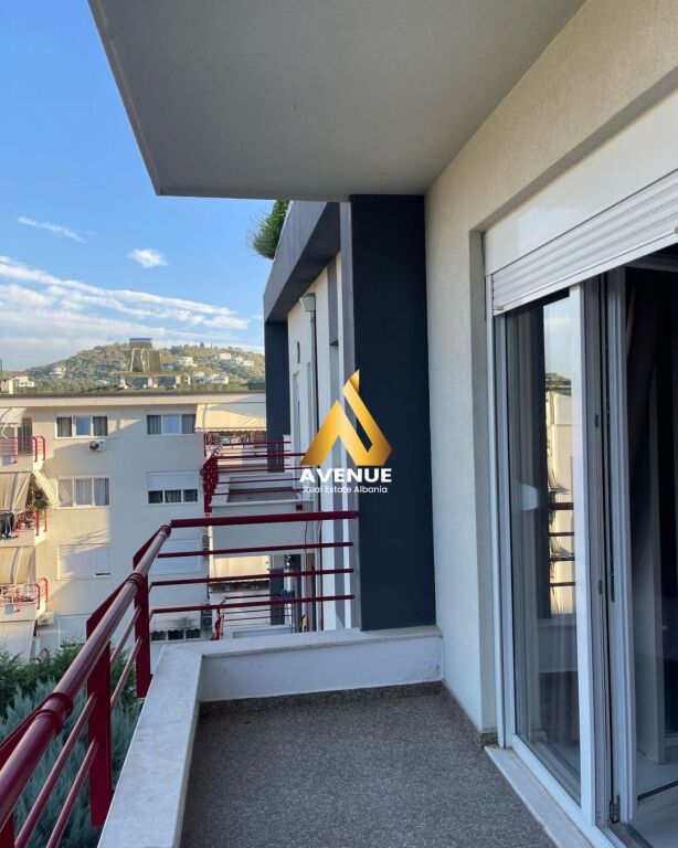 AFFITTASI APPARTAMENTO 3+1+2, LAGO ASCIUTTO, TIRANA