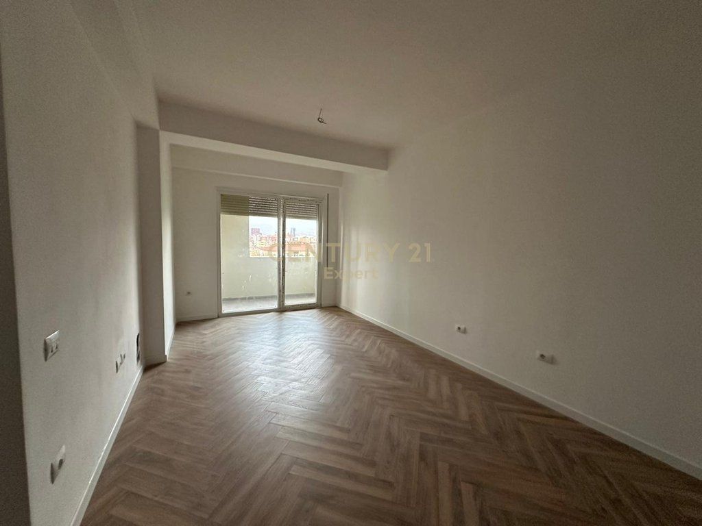 APARTMENT 1+1+PARKING SPACE FOR RENT AT GOLDEN PARK 3