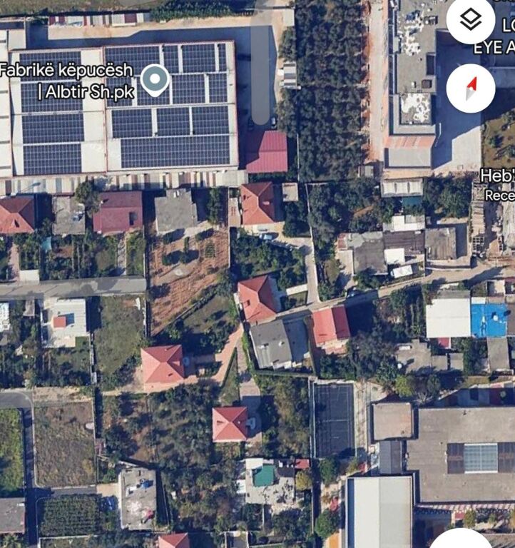 Shtëpi Private 3+1 me Oborr në Kamëz!