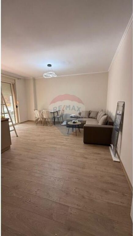 AFFITTASI APPARTAMENTO 1+1, ASTIR