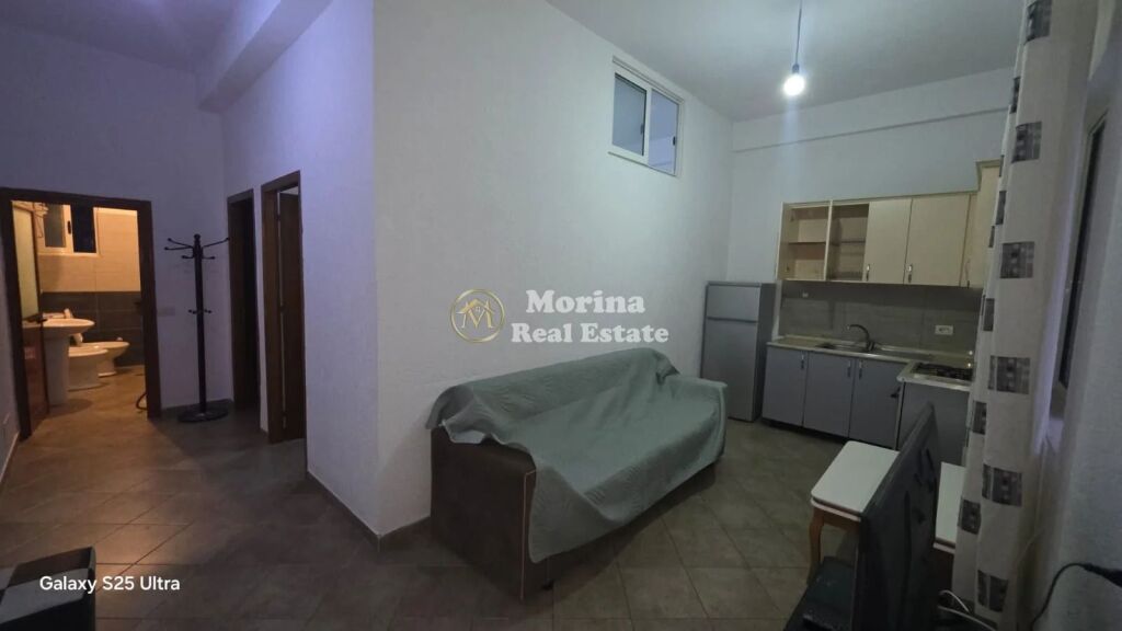 Qera | Shtëpi private 2 + 1 | Spitali Amerikan 2 | 350 €/muaj