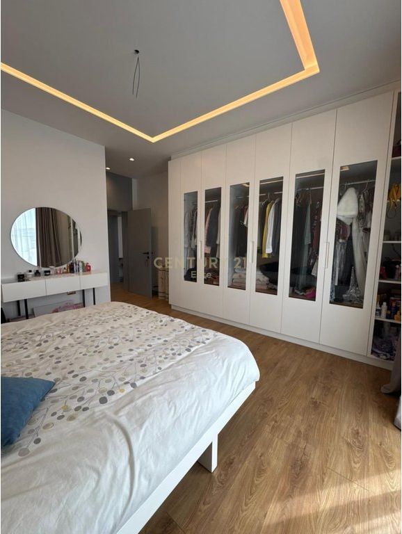 2-Storey Villa for Sale in Farkë, near the Lake – Elite Area