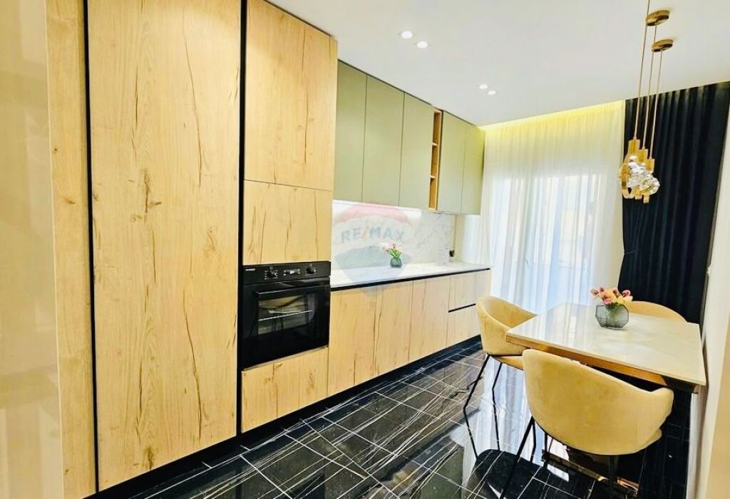 📍🏠Shitet Apartament Luksoz 2+1 Stadiumi Dinamo