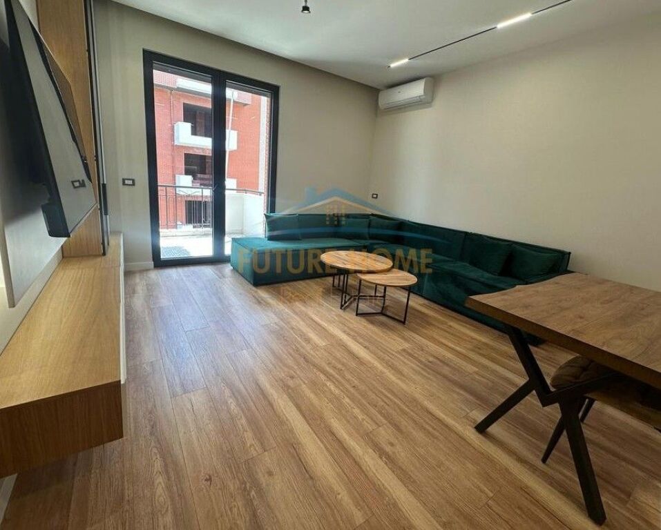 Qira,Apartament 1+1+ Parking,Delijorgji !