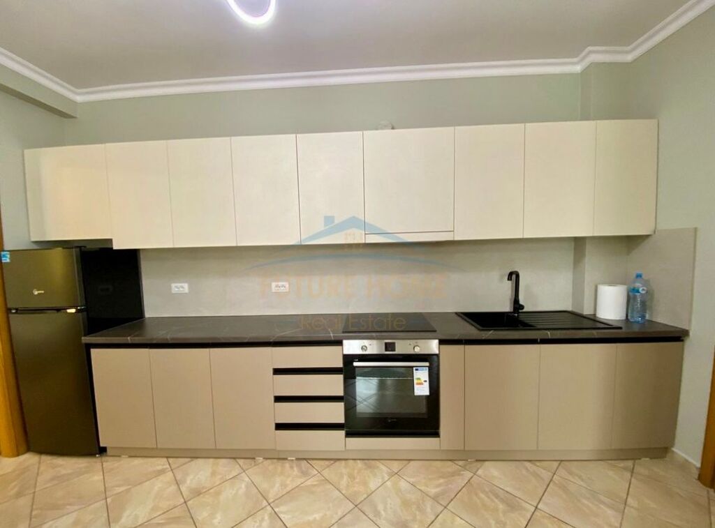 Qera, Apartament 2+1, Unaza e Re, Tirane .