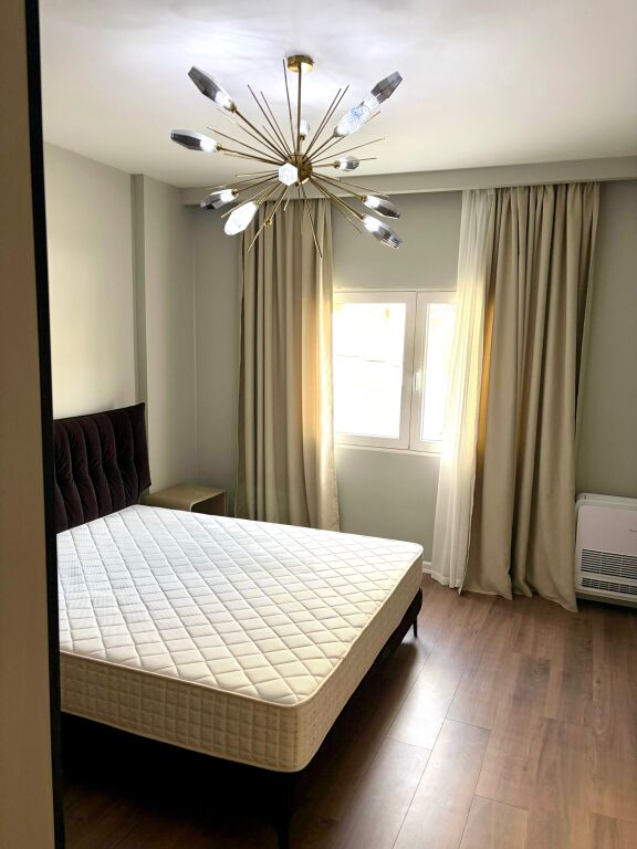 Apartament 2+1 me qera tek Liqeni Farkës
