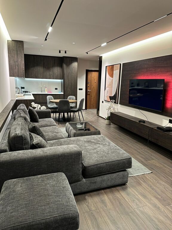 Affittasi 1+1 super appartamento 1000€ A Grepi i Arte Ex Esposizione