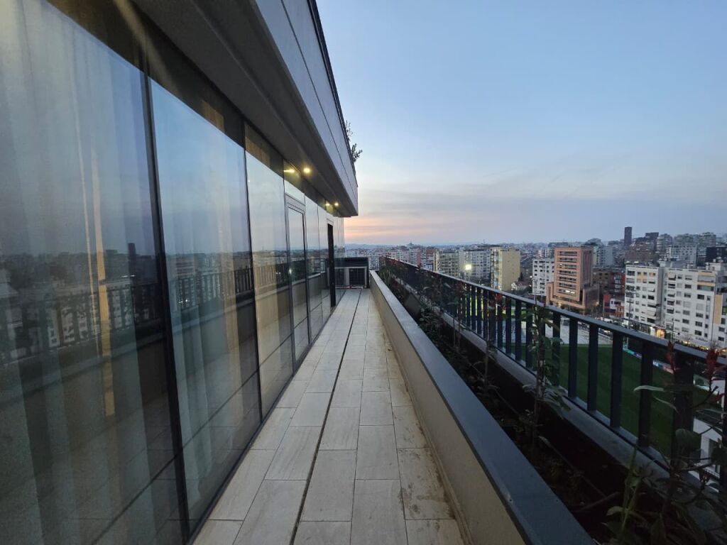 Apartament 2+1+2+Parkim   Me Qira Ne Lake View Residence