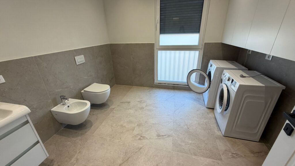 Qera,Apartament 2+1+Post Parkimi, Kompleksi Olimpik, Tiranë.
