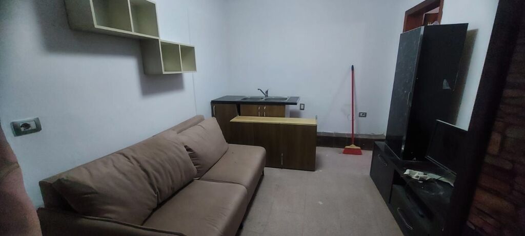 Affittasi appartamento 1+1 Ottica Roma 30.000 lek