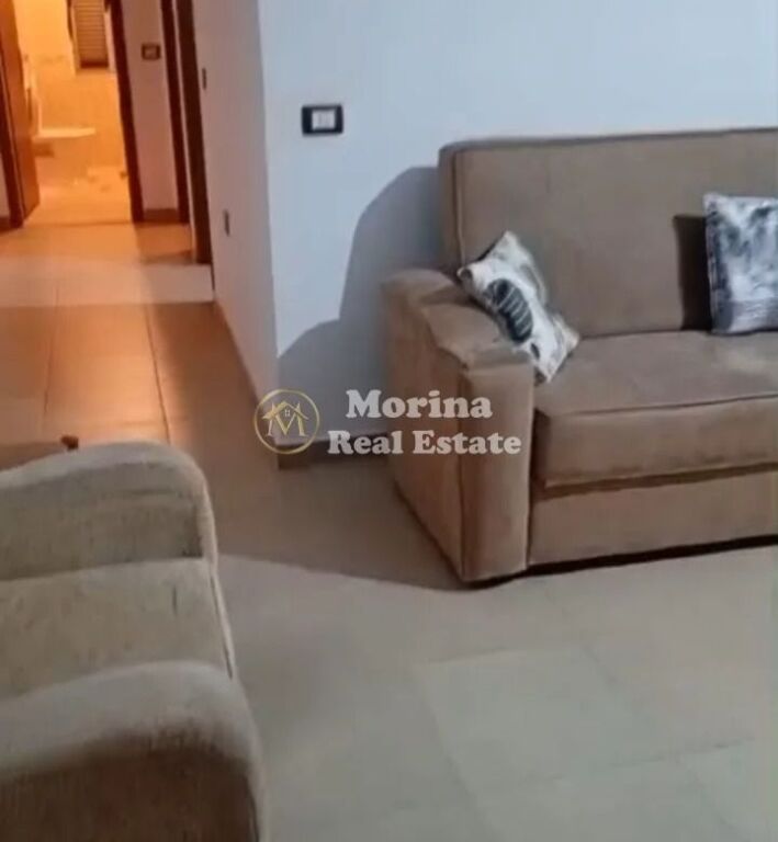 Affitto | Appartamento 2 + 1 | Fresku | 350 €/mese