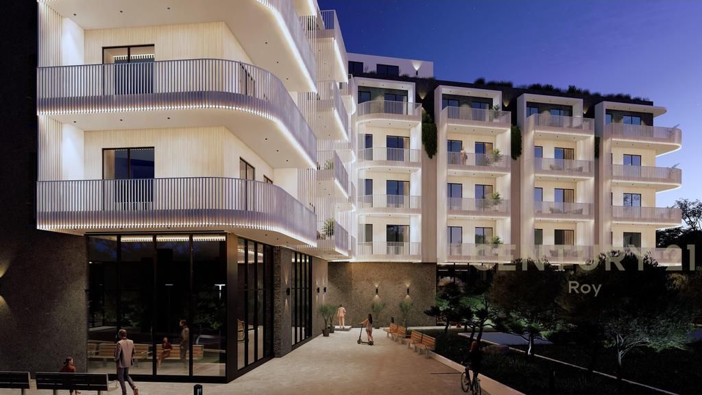 FILLUAN SHITJET ! NDERTIM I RI NE QERRET ! MUNDESI PAGESE ME KESTE !