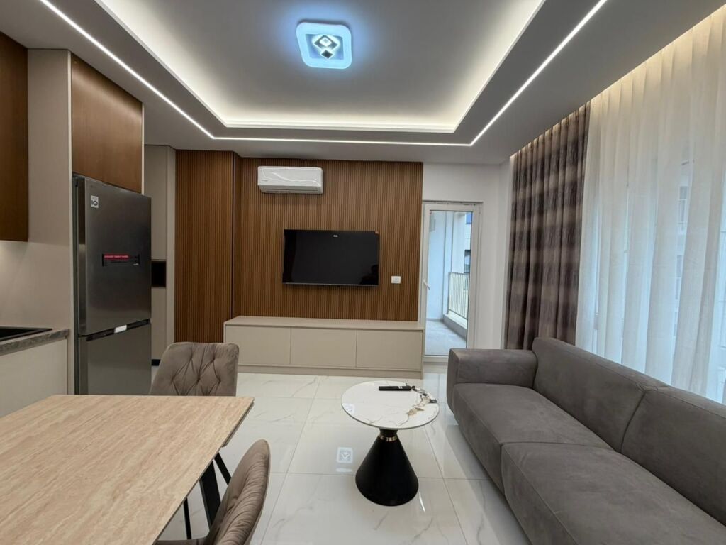 Apartament 1+1+Parking per qira tek Zogu i Zi.