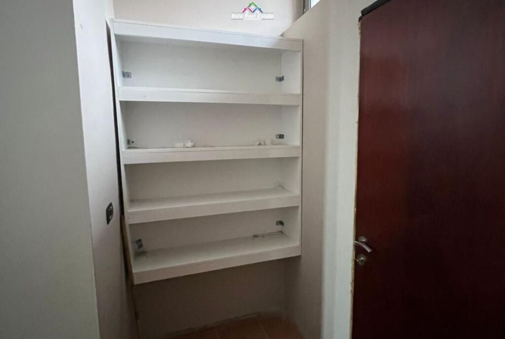 Ristorante In Affitto Vicino All'ex Esposizione (ID BL2181) Tirana